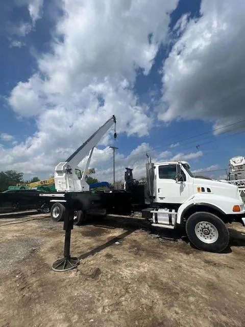 Sterling LT9500 Crane Truck - 2007 National 14110 Crane - CAA Heavy ...