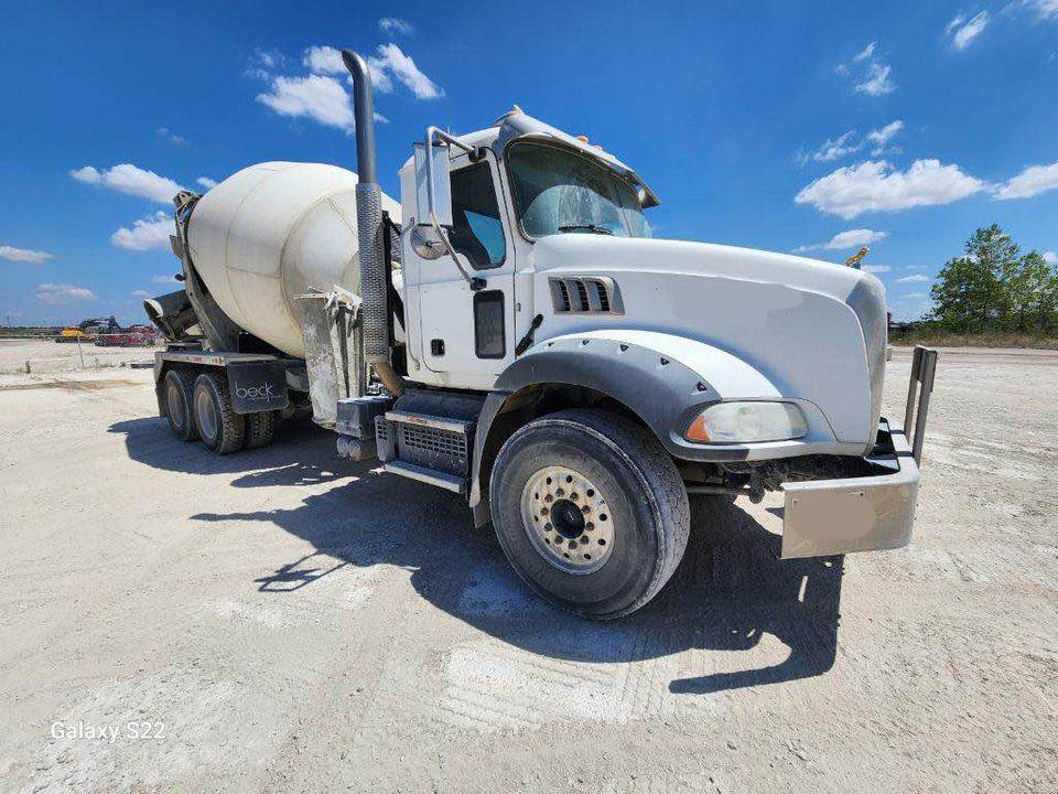 2021 Mack Mixer / Ready Mix / Concrete Truck - CAA Heavy Equipment