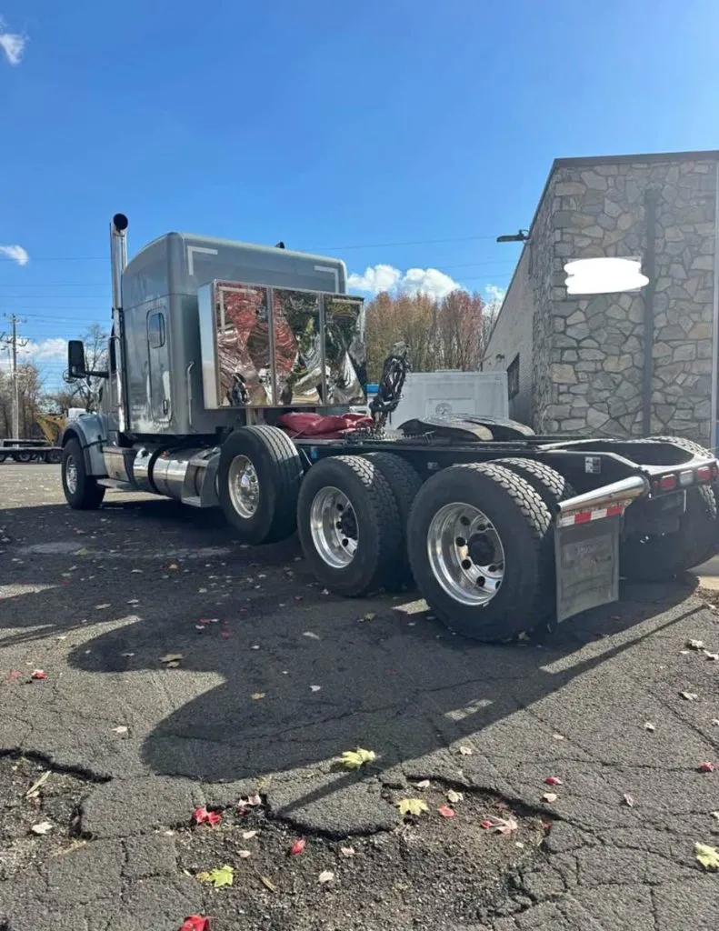 Peterbilt Heavy Haul Sleeper Semi Truck Caa Heavy Equipment